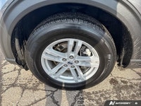 Rose City Ford | ONE OWNER | ACCIDENT FREE | HEATED SEATS | HEATED STEERING WHEEL | | LANE KEEPING S... (image 9)