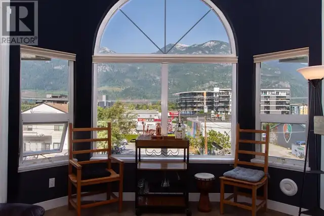 304 1466 PEMBERTON AVENUE Squamish, British Columbia in Condos for Sale in Sunshine Coast - Image 4