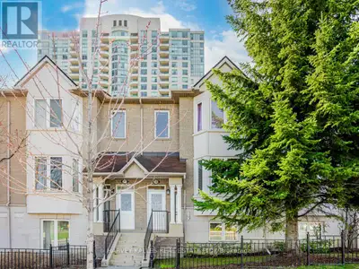 Enjoy comfortable and convenient living in this bright and spacious 2 bedroom townhouse located in t...