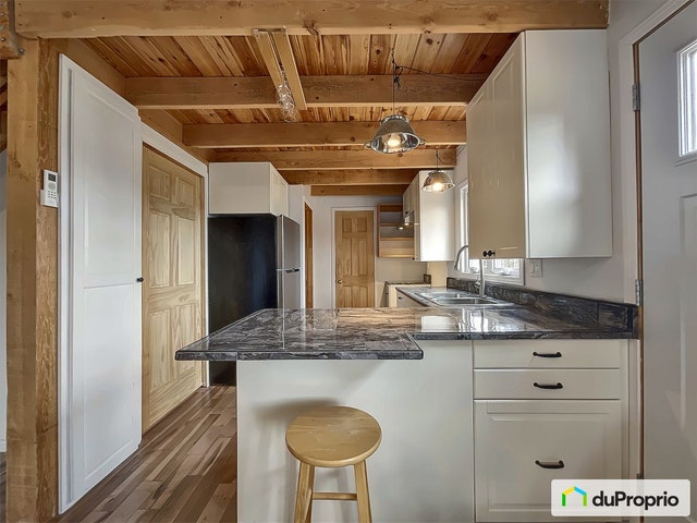 $279,900 - Cottage for sale in Lac-des-Plages — photo 2