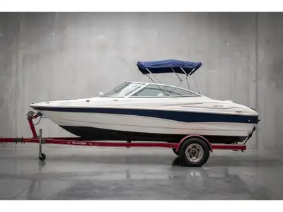 QEQ0L204G506 Doral 2006, un bateau fiable et confortable, idéal pour profiter pleinement de vos sort...