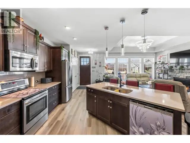 962 HOLDEN Road Penticton, British Columbia in Houses for Sale in Penticton - Image 14