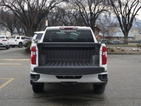 2023 Chevrolet Silverado 1500 Custom Balanced, capable, and built for versatility this 2023 Chevrole... (image 6)