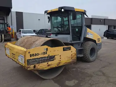 2014 Dynapac CA 2500D 84in. SMOOTH DRUM ROLLER, 6020 HOURS, A/C CAB 2014 Dynapac CA 2500D Call or Te...
