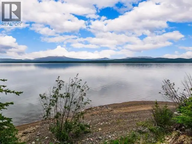14 OLD CONSTABULARY ROAD Whitehorse South, Yukon in Houses for Sale in Whitehorse - Image 5