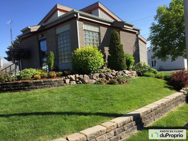 $279,000 - Bungalow for sale in Dolbeau-Mistassini — photo 2