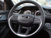 4x4, 3.6L V6, Power Sunroof, Remote Start, Heated Leather Seats/Steering Wheel, Trailer Tow Package,... (image 9)