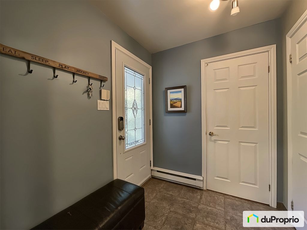 $644,900 - 2 Storey for sale in St-Donat — photo 3