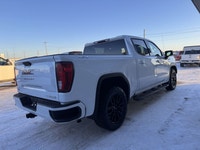 2019 GMC Sierra 1500 Elevation Short Box Crew Cab 4x4 for sale at Pacific Motors near Winnipeg, Mani... (image 3)