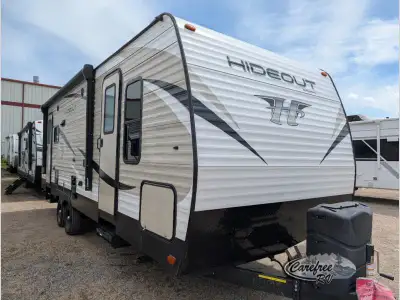 2019 Keystone Hideout 24LHS Travel Trailer Enjoy comfortable camping with this well-maintained 2019...