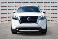 Embark on your next adventure with the 2025 Nissan Pathfinder Platinum, a sophisticated sport utilit... (image 8)