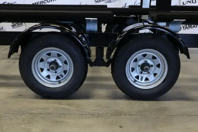 2025 Richelieu 3 QUILLES 23 À 24 PIEDS CAP. 6,000 LBS in Cargo & Utility Trailers in Laurentides - Image 11