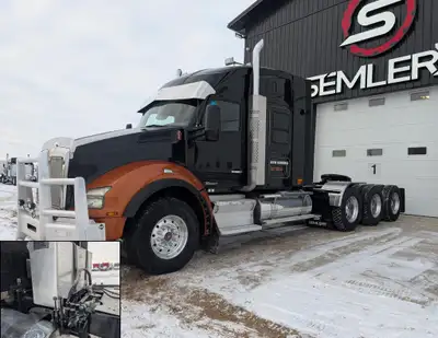 Automatic! 2015 Kenworth T880 Tri Drive Ultrashift 2-line wet kit Tridem Fresh out of frame rebuild....