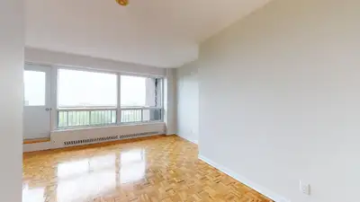 Apartment for Rent at 5120 Earnscliffe, Hampstead