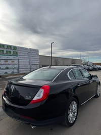 2013 Lincoln MKS AWD | One Owner | No Reported Accidents | Leather | Heated & Cooled Seats | Sunroof... (image 5)