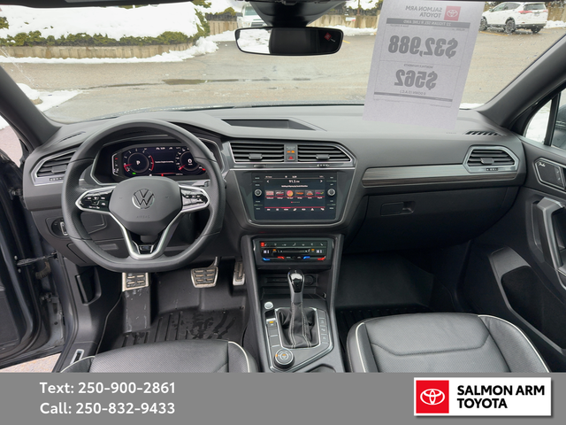 2022 Volkswagen Tiguan Highline R-Line Highline R-Line 4dr AW... in Cars & Trucks in Kamloops - Image 24