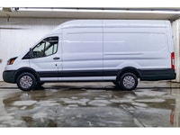 **MECHANICALLY CERTIFIED** 33,686 KM This 2021 Ford Transit T-250 High Roof Ext. Cargo Van is powere... (image 1)