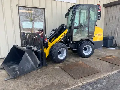 New Compact Wheel Loader, SSL Qtach , Cab enclosure , 0% offers and Lease specials HOURS: 1 If you w...