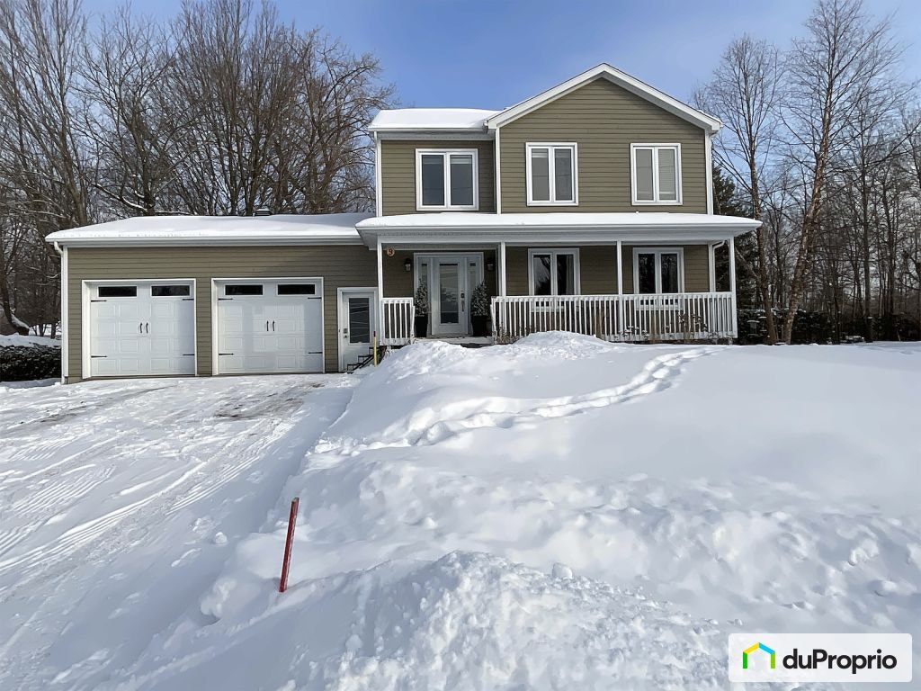 $765,000 - 2 Storey for sale in St-Paul-D'Abbotsford — photo 1