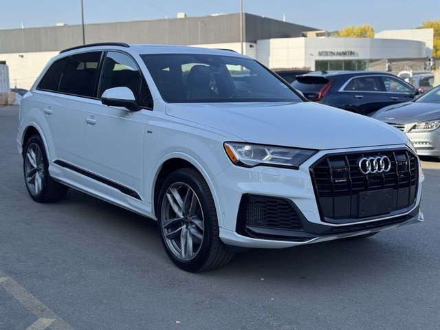 2021 Audi Q7 PROGRESSIVE S LINE w/ AWD / PANO ROOF / LOW KMS in Cars & Trucks in Calgary - Image 3