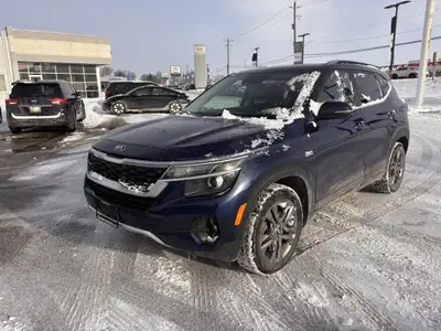 The finance price reflects a $2000 Finance Credit applied to the vehicle. .