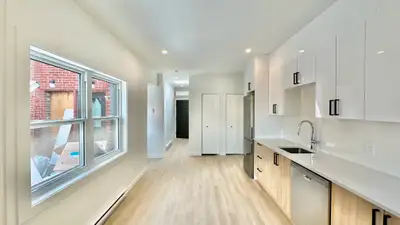 Studio neuf - Hochelaga - Thermopompe, électros et Wi-Fi inclus