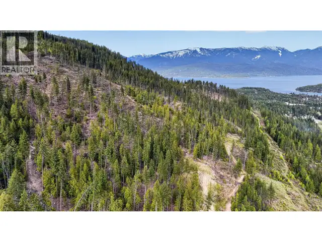 DL 7620 Rogers Road Balfour, British Columbia in Land for Sale in Nelson - Image 23