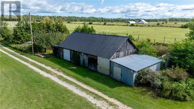 1703 Union Road Evansville, Ontario in Land for Sale in Sudbury - Image 3