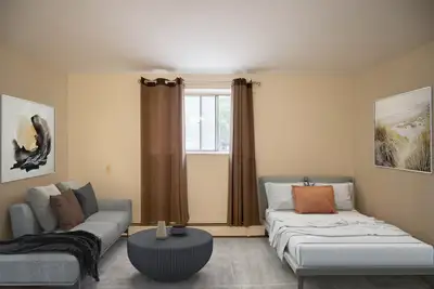 Situated along the bank of the Seine River, this tidy block has a natural backyard setting and has a...