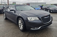 2018 Chrysler 300 Touring AWD Luxury, Comfort & Confidence Year-Round Experience premium comfort wit... (image 8)
