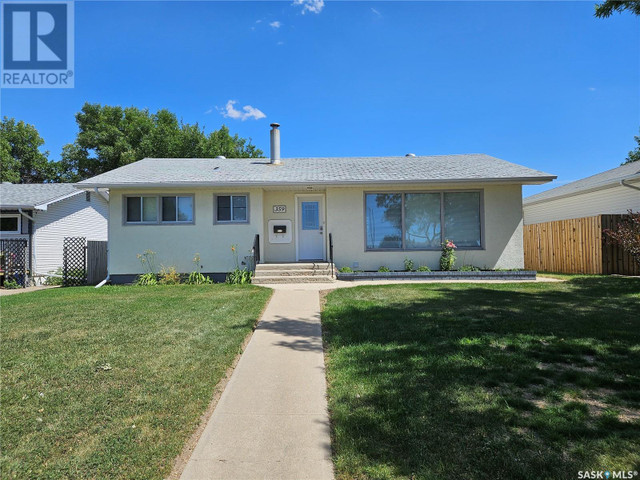 359 Central AVENUE S Swift Current, Saskatchewan in Houses for Sale in Swift Current