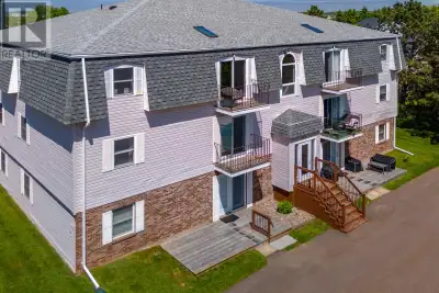 Enjoy the convenience of Condo living! Located close to many amenities this large condo Featuring a...