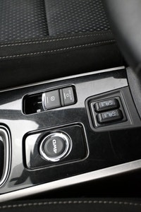 See Dealer Website for Details. 2019 Mitsubishi Outlander Essential AWD ALL WHEEL DRIVE, HEATED SEAT... (image 7)