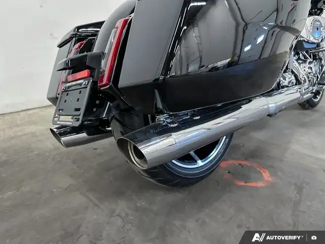 2024 Harley-Davidson FLTRX - Road Glide(TM) in Sport Touring in Calgary - Image 11