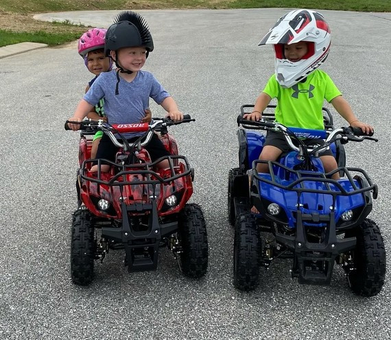 SPECIAL CLEARANCE SALE ON BRAND NEW KIDS ELECTRIC RIDE ON ATV in ATVs in Winnipeg - Image 2