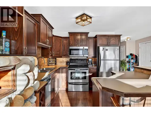 7375 Porcupine Road Unit# 104 Big White, British Columbia in Condos for Sale in Penticton - Image 7