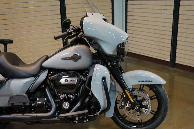 2024 Harley-Davidson FLHTK - Ultra Limited in Sport Touring in Lethbridge - Image 4