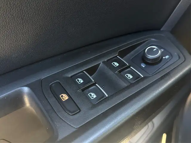2018 Volkswagen Atlas AWD NAV LEATHER SUNROOF WE FINANCE ALL CRE in Cars & Trucks in London - Image 32