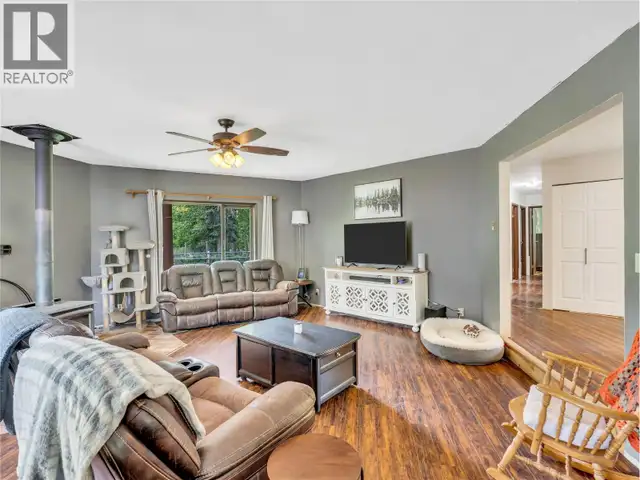 2035 Princeton Summerland Road Princeton, British Columbia in Land for Sale in Penticton - Image 32