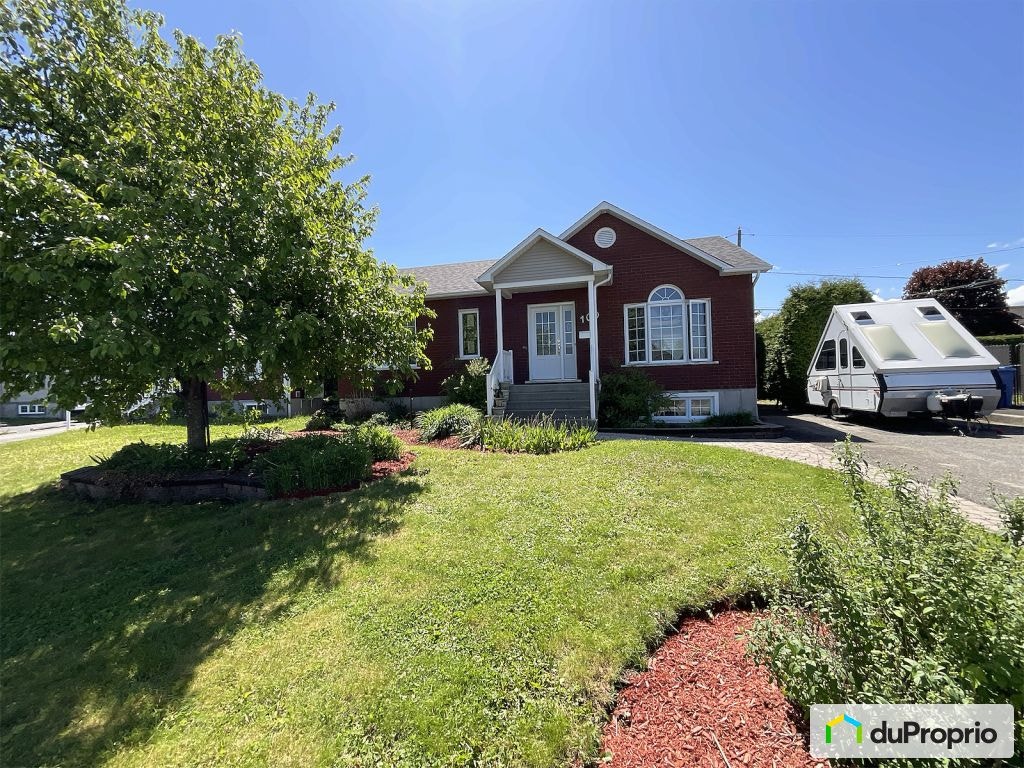 $512,000 - Bungalow for sale in Granby — photo 1