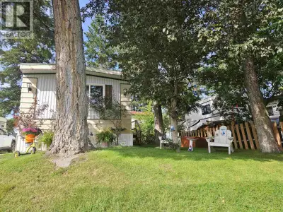 Sooo nice to come home to! This exceptional property is located near all City Services and bus route...