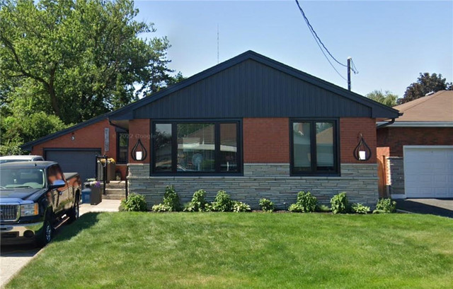 3 Pleasant Avenue Hamilton, Ontario in Houses for Sale in Hamilton