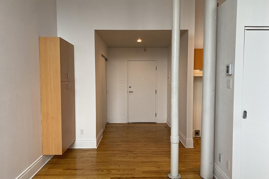 570 Charest Est — photo 2