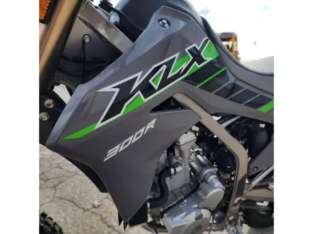 2025 Kawasaki KLX300R in Dirt Bikes & Motocross in Brantford - Image 19