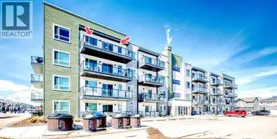 Penthouse-Style Corner Unit | Top Floor | Carrington Square. Presenting a rare opportunity to acquir...