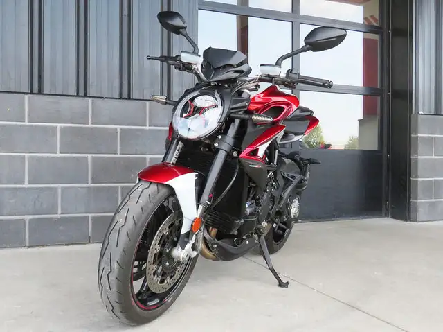 2023 MV Agusta Brutale RR in Sport Bikes in Cambridge - Image 5