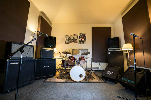 Rehearsal/ Production Studio Available at Cherry Beach Sound in Artists & Musicians in City of Toronto - Image 2