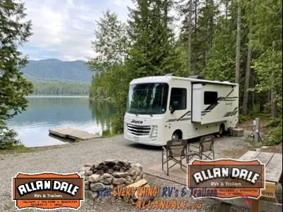 Jayco Alante SE Class A gas motorhome 27ASE highlights: 66in.in. x 76in.in. King Bed Slide Two Bedro...