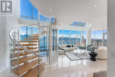 PH2 1151 W GEORGIA STREET Vancouver, British Columbia
