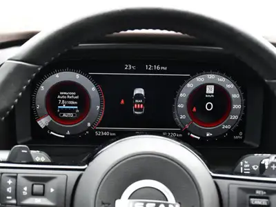 2023 Nissan Rogue Platinum AWD-Leather| Navi| Roof!, View more